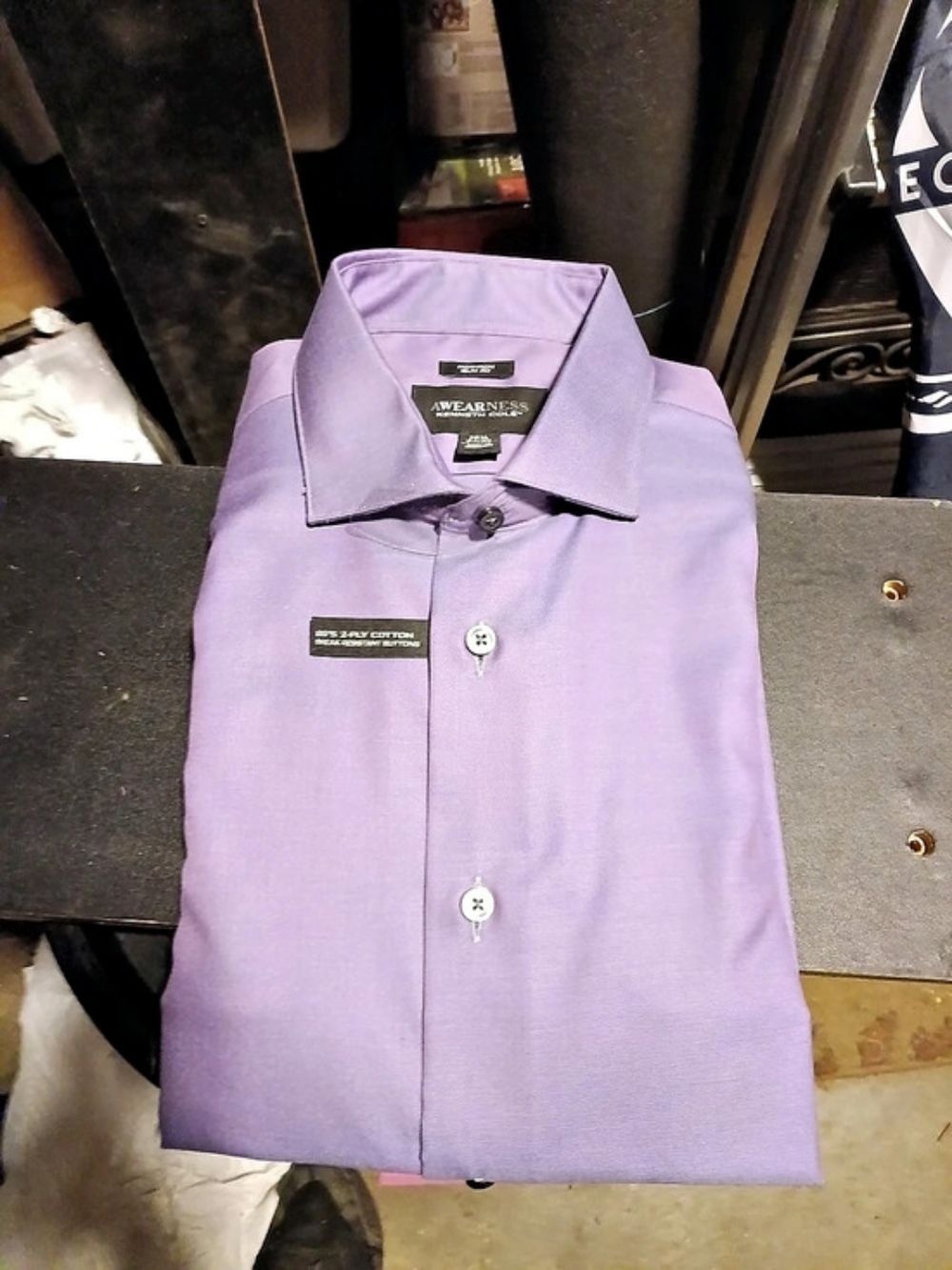 Amazon Essentials Men's Cotton Dress Shirt Purple Size Medium Like New